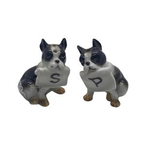 Salt & Pepper Shakers